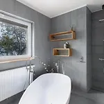 La Cote 26 - Restored Saxon Style House In The Old Town With Jacuzzi And Private Parking * Brassó