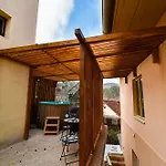 La Cote 26 - Restored Saxon Style House In The Old Town With Jacuzzi And Private Parking Nyaraló